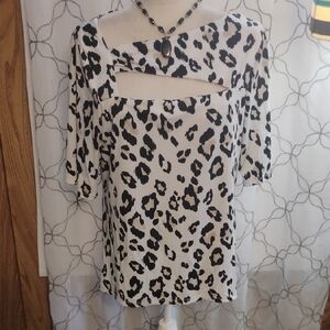 AUW Black and White Animal Print Blouse